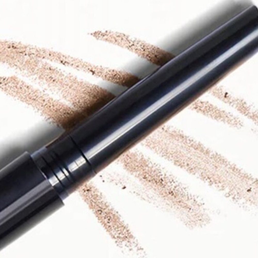 New BYOD Be Your Own Desire Diamonds -N- Pearls Eyeshadow Wand